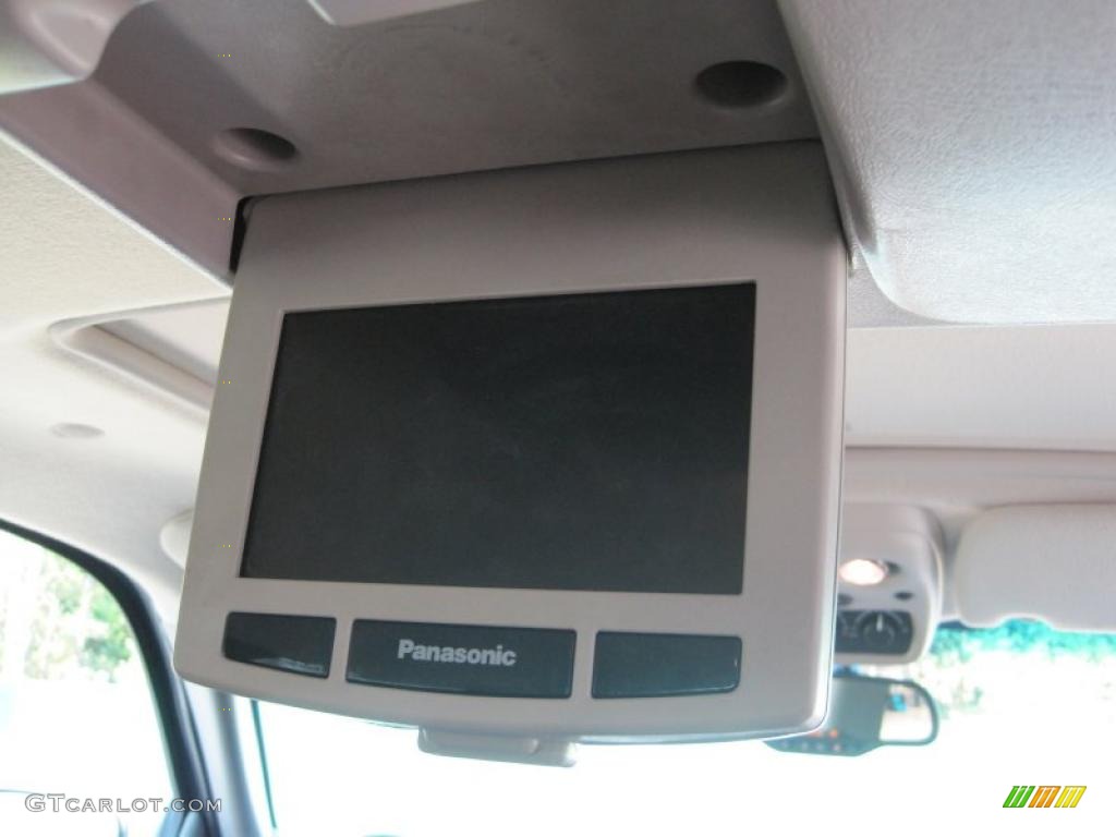 2006 Tahoe LT 4x4 - Silver Birch Metallic / Tan/Neutral photo #19