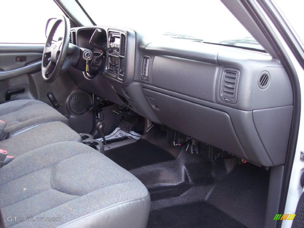 2004 Chevrolet Silverado 2500HD LS Extended Cab 4x4 Dark Charcoal Dashboard Photo #42253038