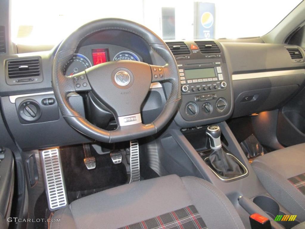 Interlagos Black Cloth Interior 2009 Volkswagen GLI Sedan Photo #42253890