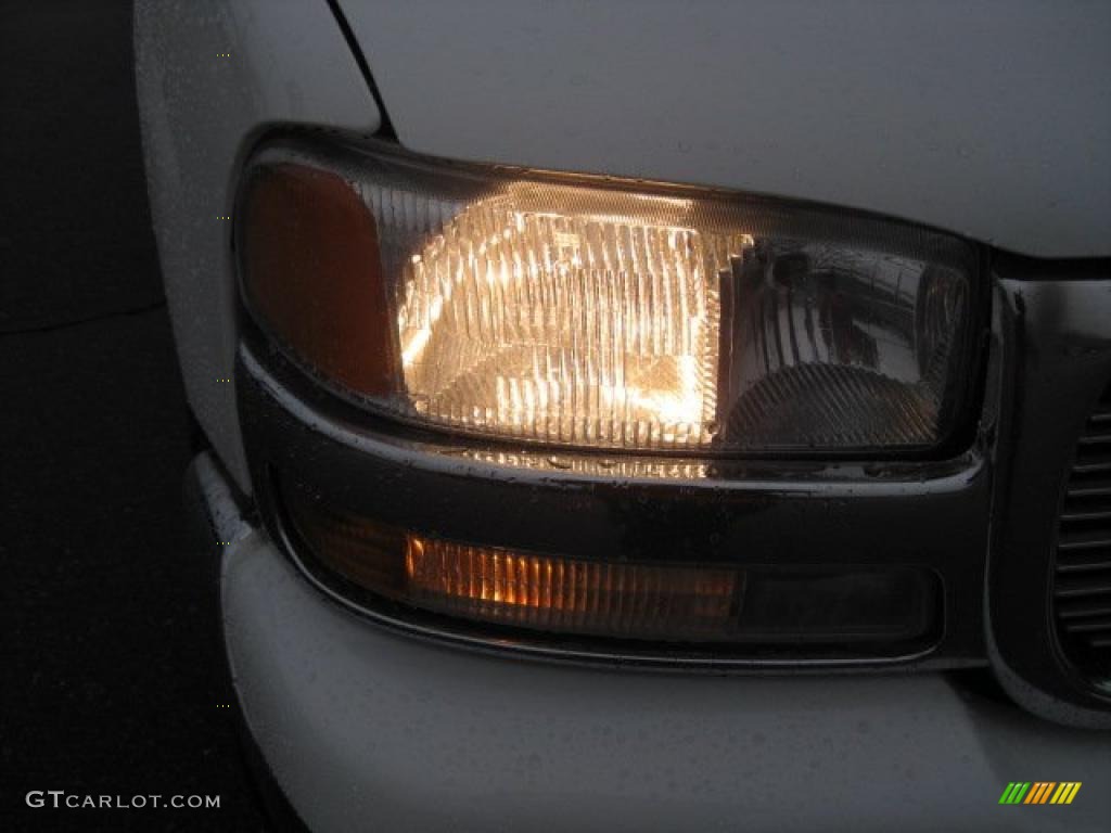 2002 Yukon XL SLT 4x4 - Summit White / Neutral/Shale photo #13