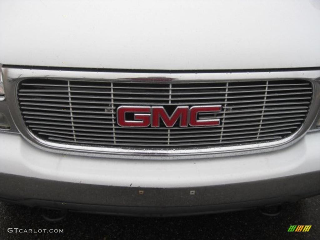 2002 Yukon XL SLT 4x4 - Summit White / Neutral/Shale photo #14