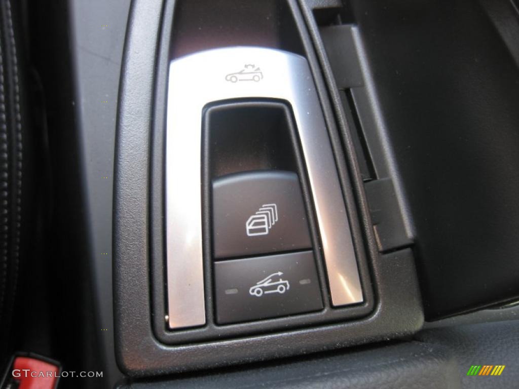 2011 Mercedes-Benz E 550 Cabriolet Controls Photo #42258194