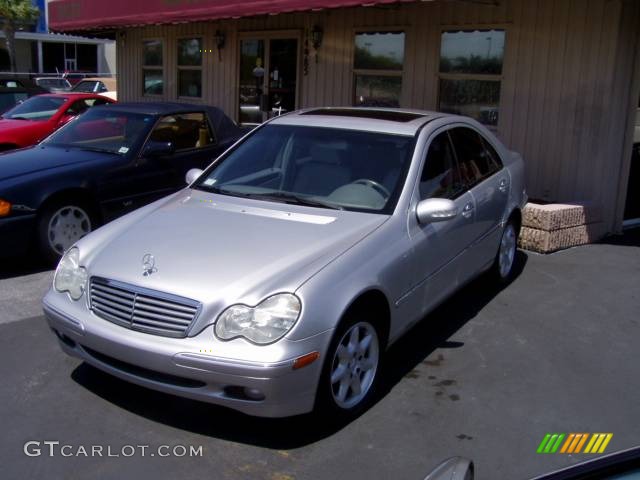 2001 C 240 Sedan - Brilliant Silver Metallic / Ash photo #4