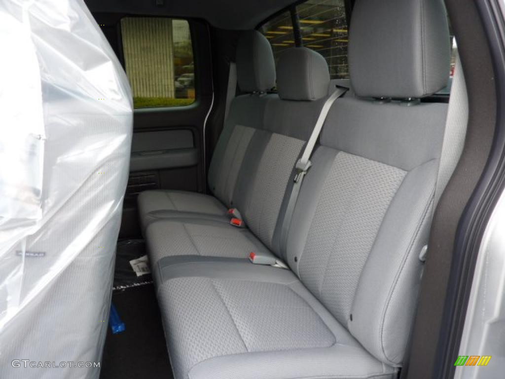 Steel Gray Interior 2011 Ford F150 XLT SuperCab 4x4 Photo #42260054
