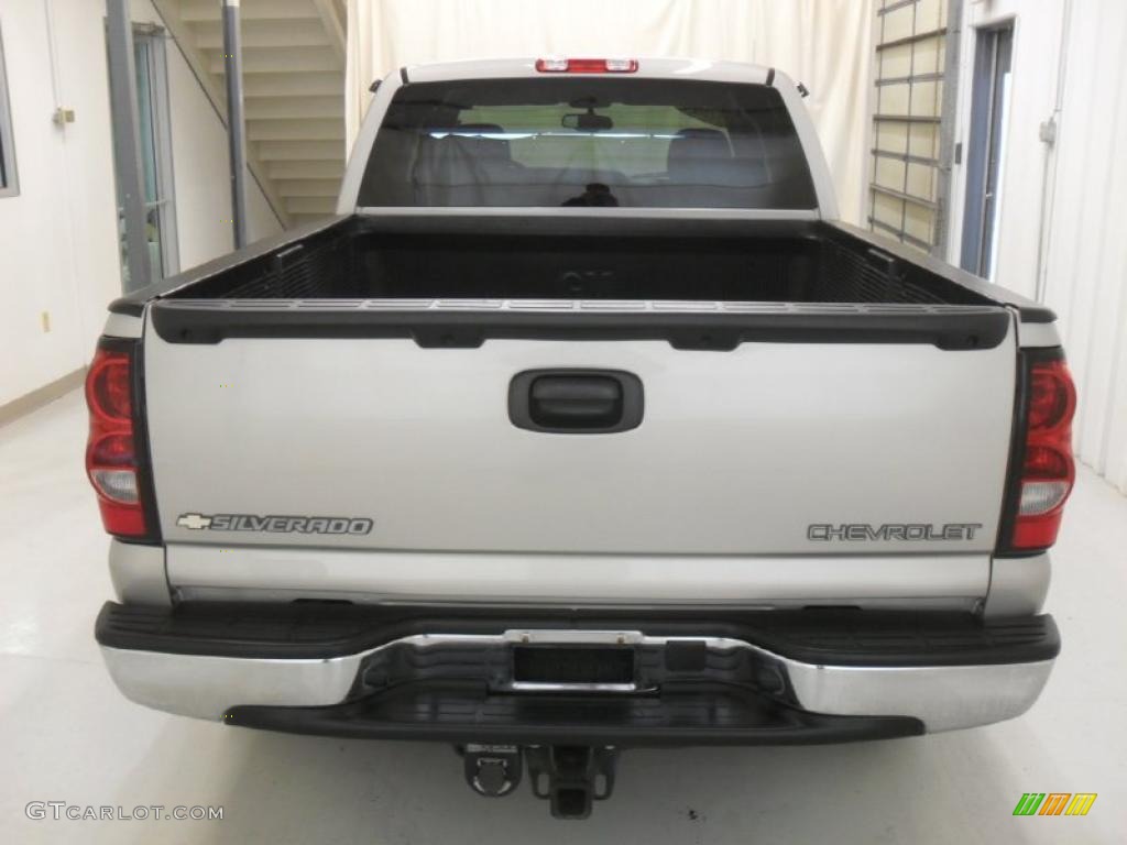 2004 Silverado 1500 LS Extended Cab - Silver Birch Metallic / Dark Charcoal photo #3