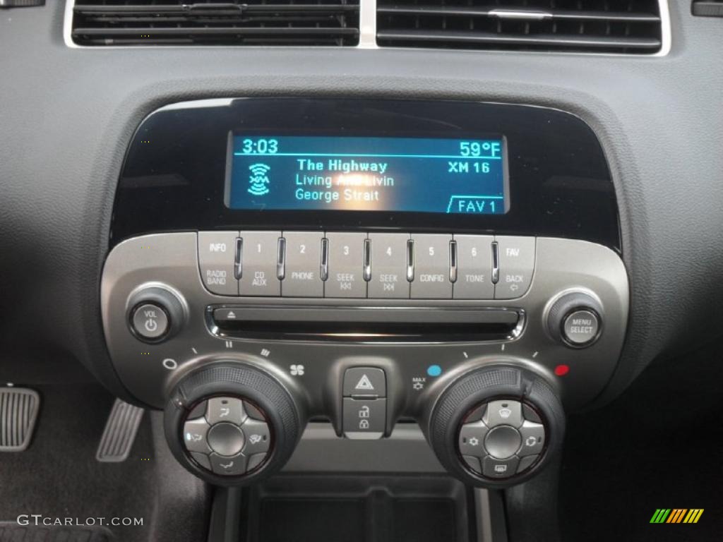 2011 Chevrolet Camaro LS Coupe Controls Photo #42266234