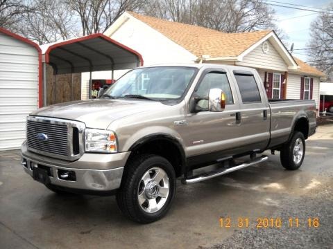 2007 Ford F350 Super Duty Lariat Crew Cab 4x4 Data, Info and Specs
