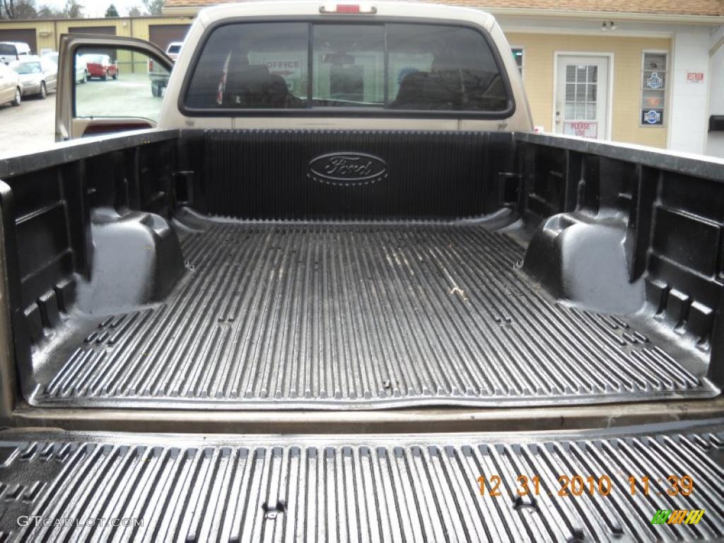 2007 F350 Super Duty Lariat Crew Cab 4x4 - Arizona Beige Metallic / Tan photo #11