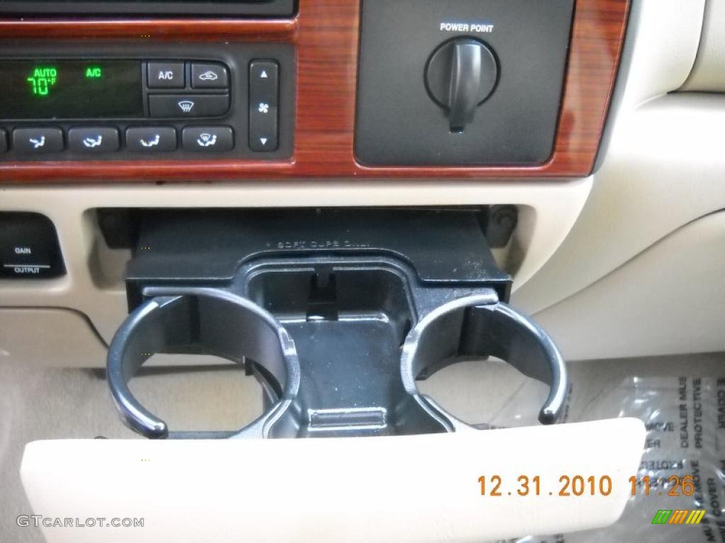 2007 F350 Super Duty Lariat Crew Cab 4x4 - Arizona Beige Metallic / Tan photo #32