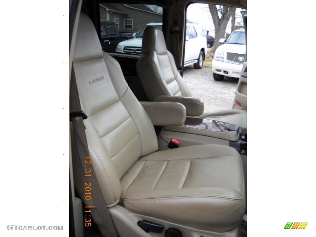 2007 F350 Super Duty Lariat Crew Cab 4x4 - Arizona Beige Metallic / Tan photo #41