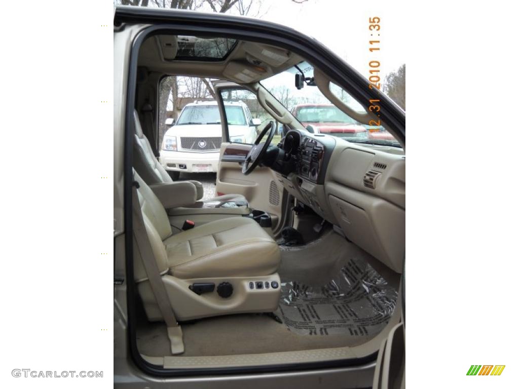 2007 F350 Super Duty Lariat Crew Cab 4x4 - Arizona Beige Metallic / Tan photo #43