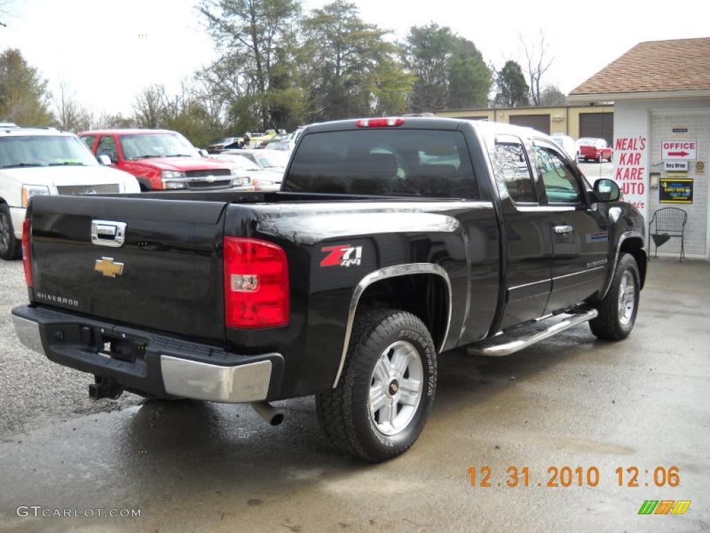 2007 Silverado 1500 LT Extended Cab 4x4 - Black / Light Cashmere/Ebony Black photo #6