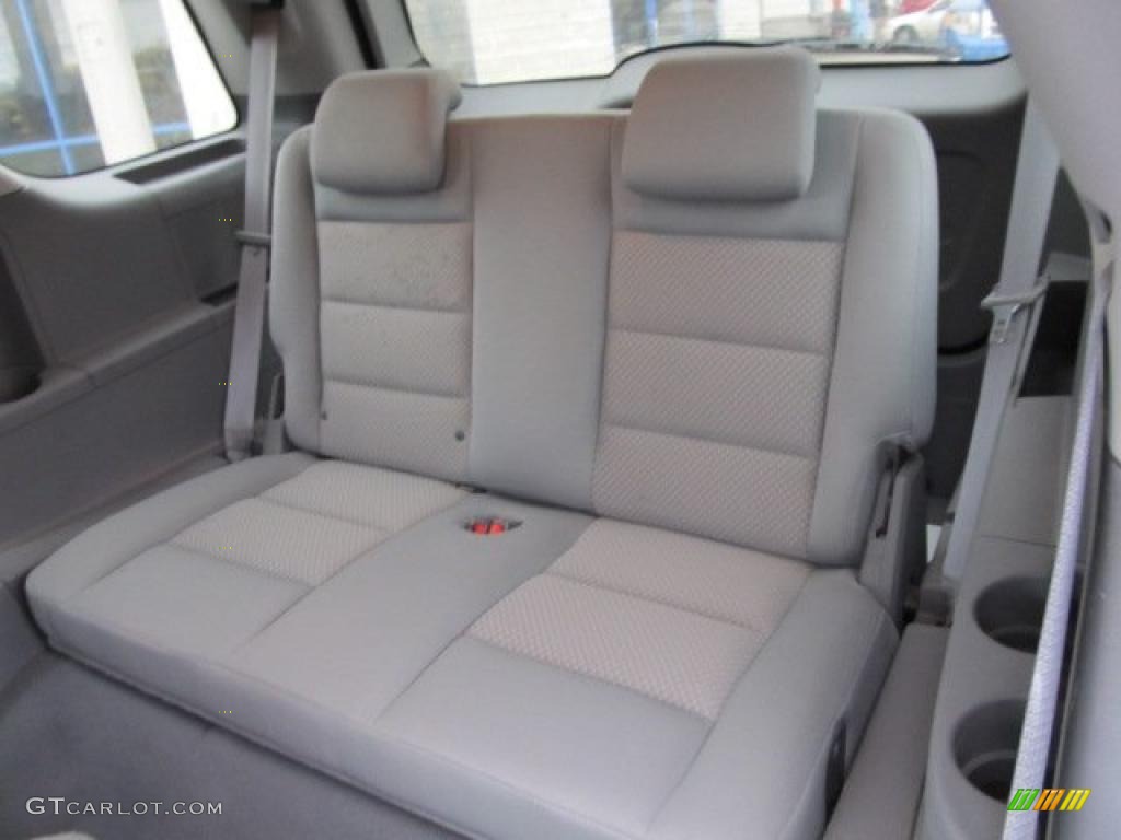 Shale Grey Interior 2006 Ford Freestyle SE AWD Photo #42272907