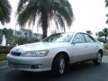 Crystal White - ES 300 Sedan Photo No. 2