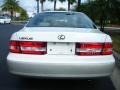 Crystal White - ES 300 Sedan Photo No. 7