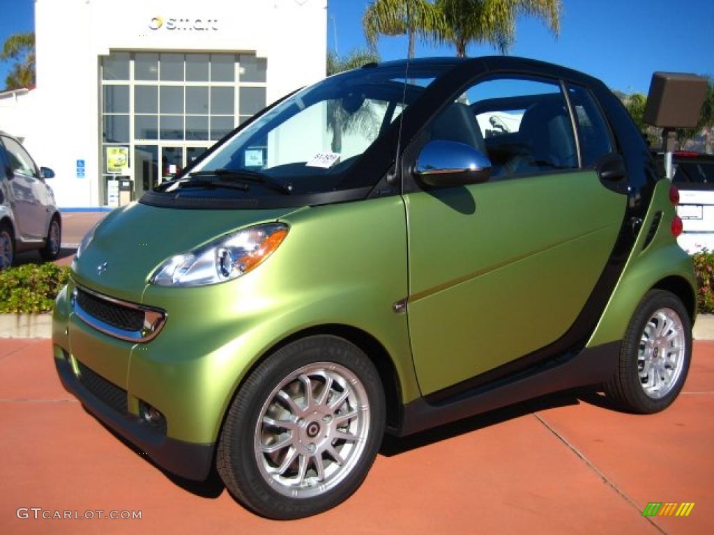 Green Matte 2011 Smart fortwo passion cabriolet Exterior Photo #42278259