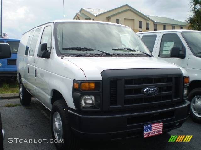 2008 E Series Van E250 Super Duty Cargo - Oxford White / Medium Flint photo #1