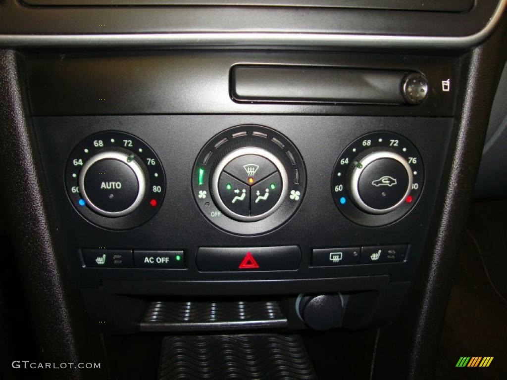 2007 Saab 9-3 2.0T Convertible Controls Photo #42287151