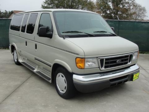 2005 Ford E Series Van E150 XLT Passenger Data, Info and Specs