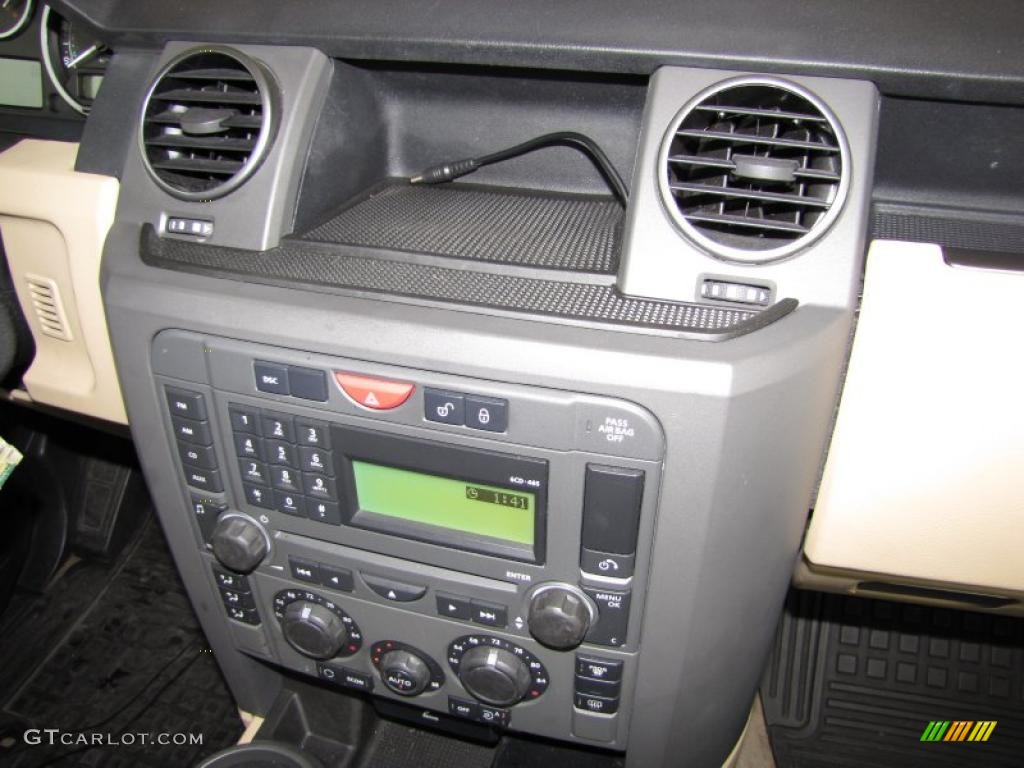 2006 Land Rover LR3 V8 SE Controls Photo #42290111
