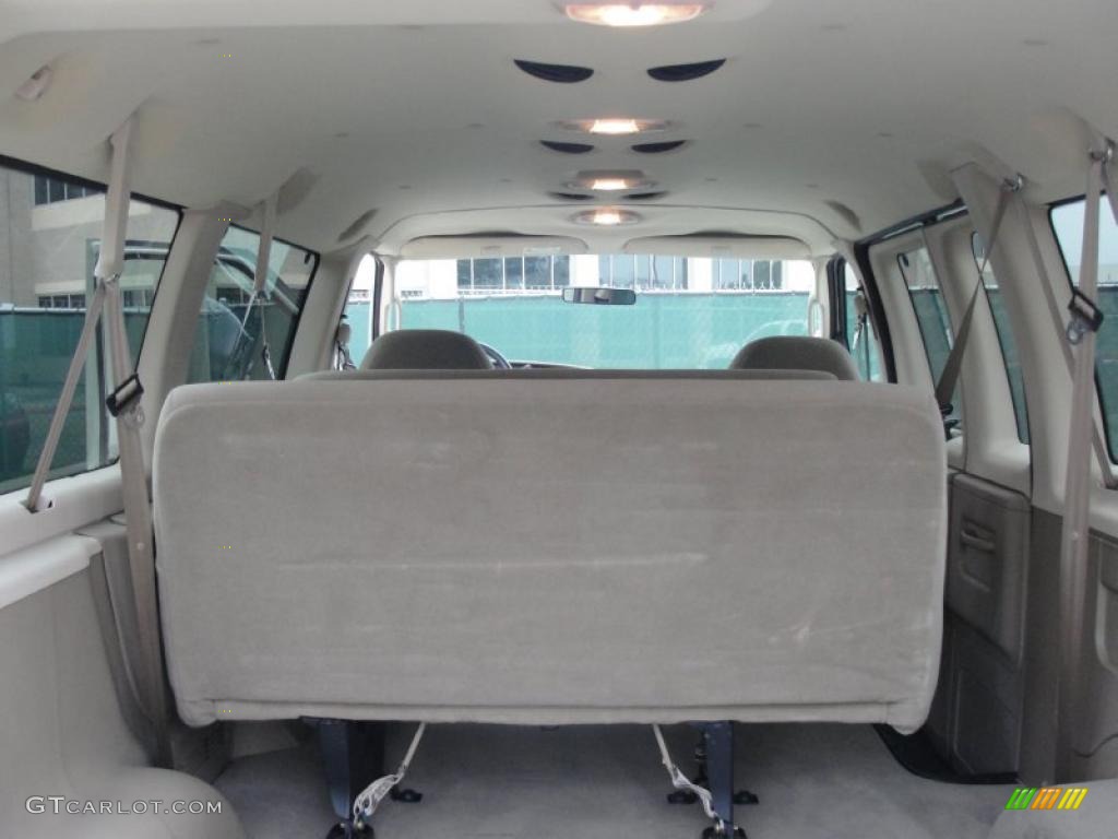 2005 Ford E Series Van E150 XLT Passenger Interior Color Photos