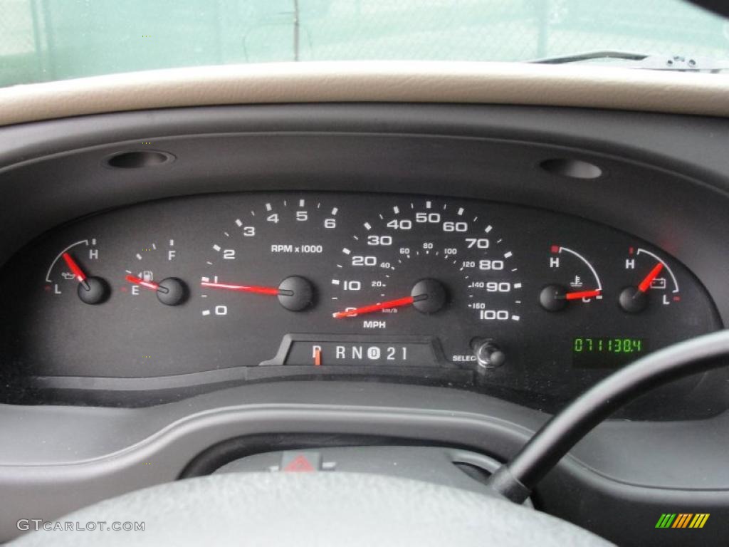 2005 Ford E Series Van E150 XLT Passenger Gauges Photo #42290631