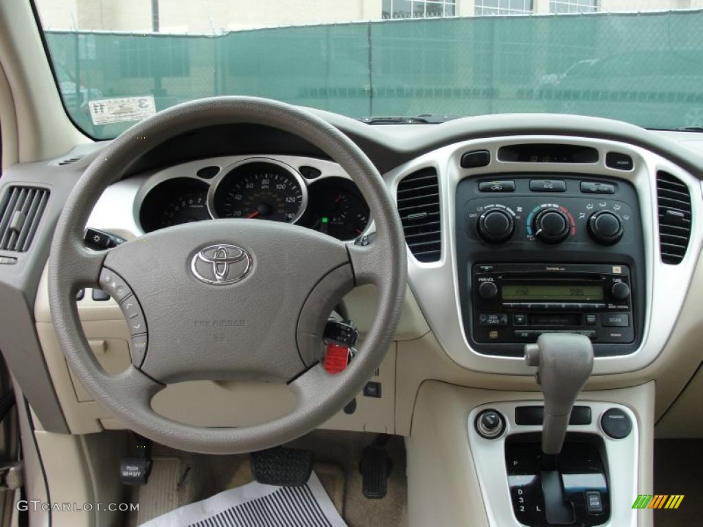 2006 Toyota Highlander V6 Dashboard Photos