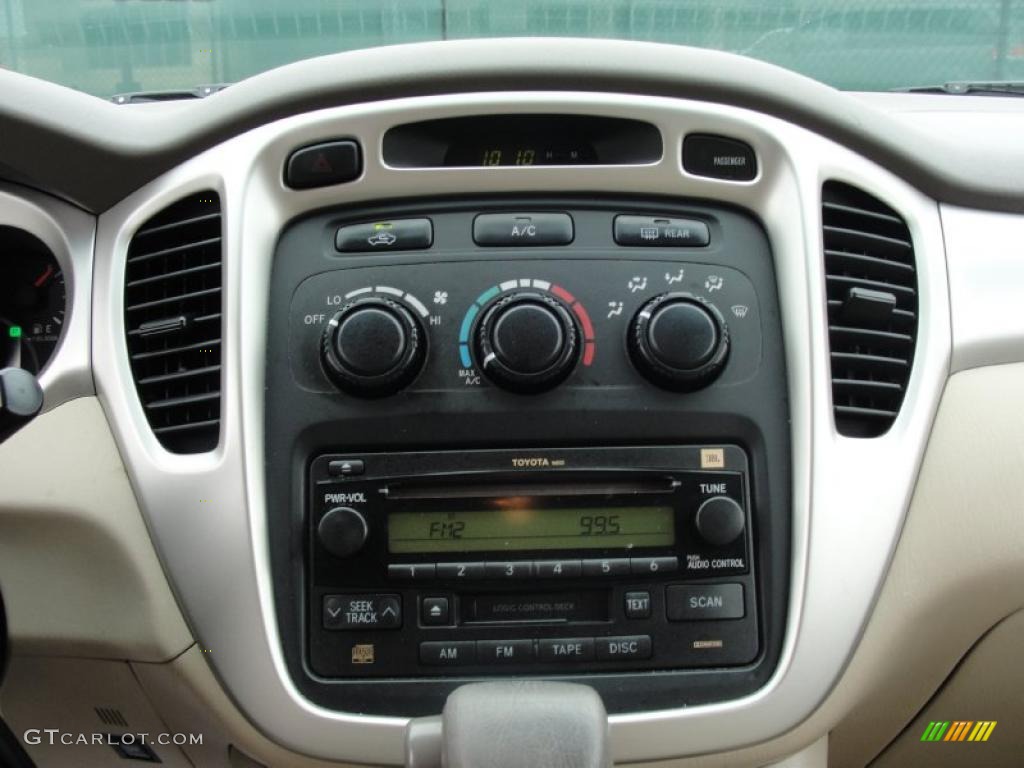 2006 Toyota Highlander V6 Controls Photo #42291103