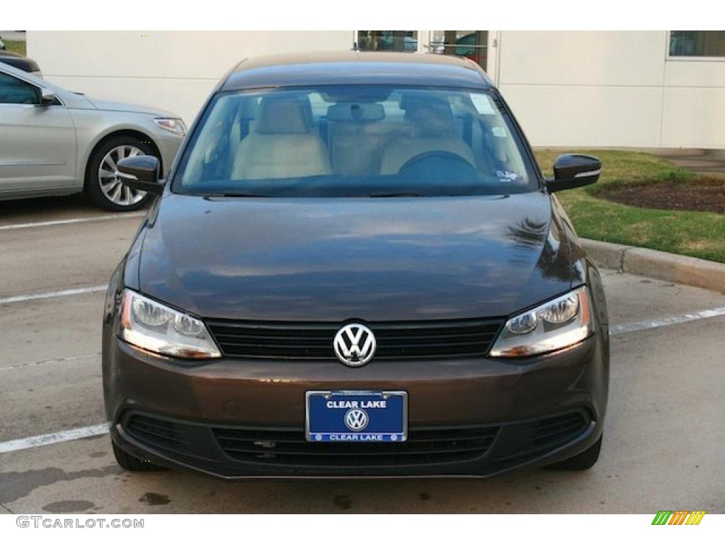 2011 Jetta SE Sedan - Toffee Brown Metallic / Cornsilk Beige photo #8