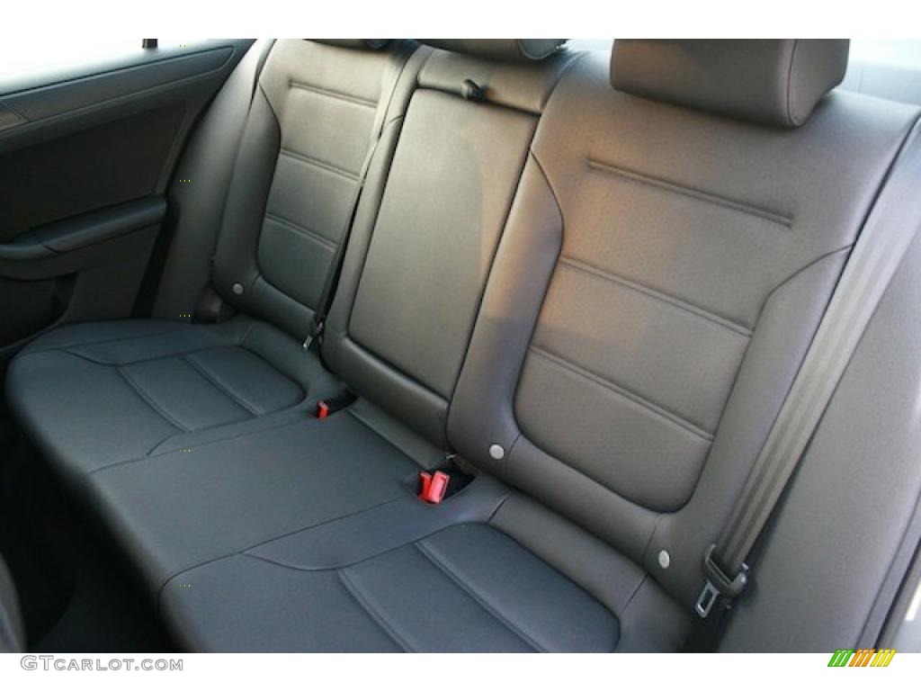 2011 Jetta SE Sedan - Platinum Gray Metallic / Titan Black photo #15
