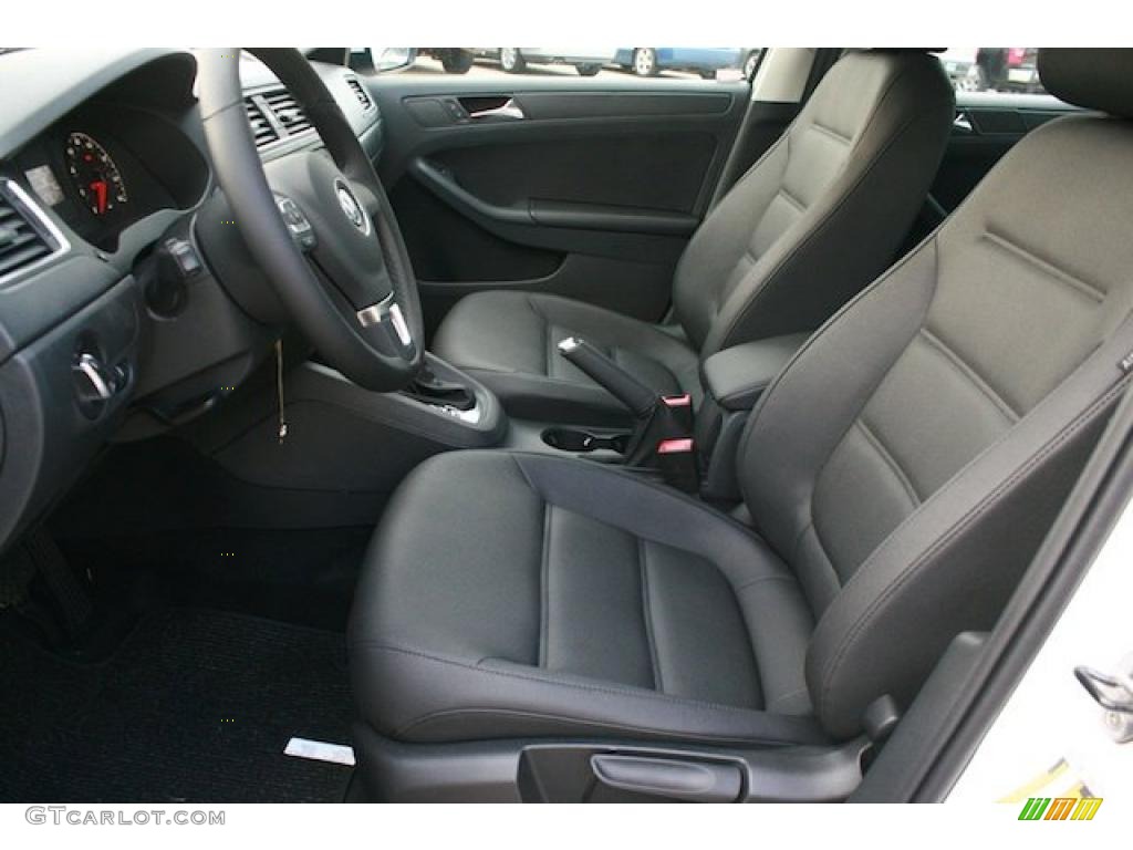 Titan Black Interior 2011 Volkswagen Jetta SE Sedan Photo #42292593