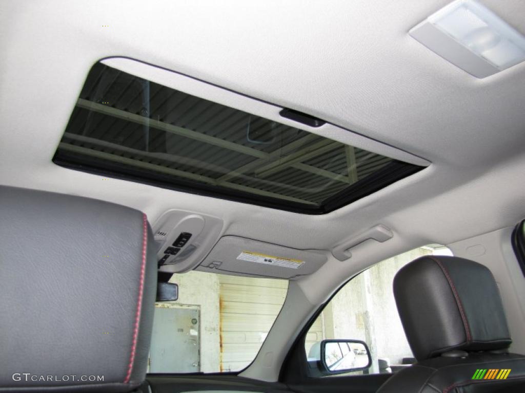 2010 Equinox LT - Summit White / Jet Black/Light Titanium photo #17