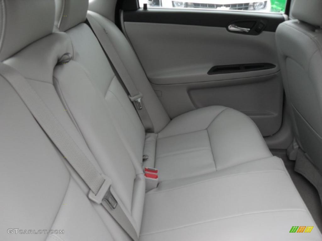2011 Impala LT - Cyber Gray Metallic / Gray photo #17