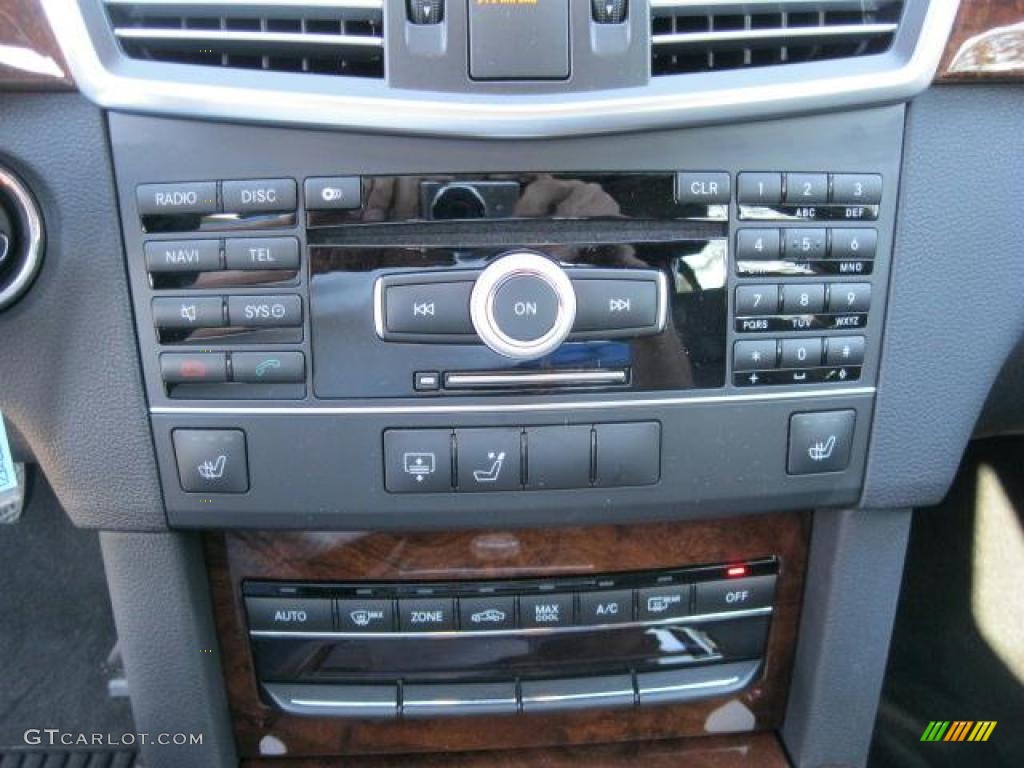 2011 Mercedes-Benz E 350 BlueTEC Sedan Controls Photo #42302932