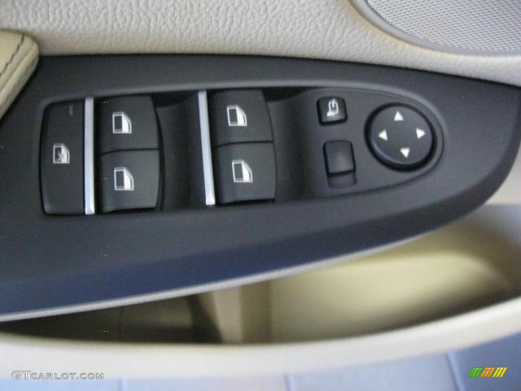 2011 BMW X3 xDrive 35i Controls Photo #42303368