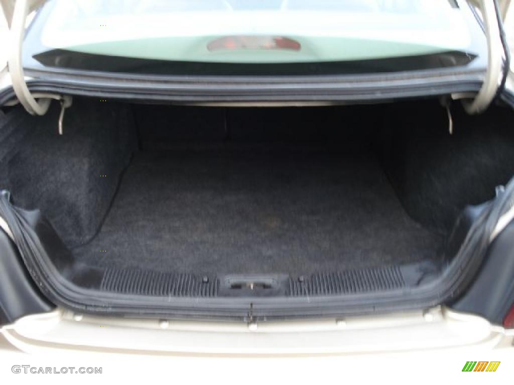 2001 Mercury Sable LS Sedan Trunk Photo #42306088