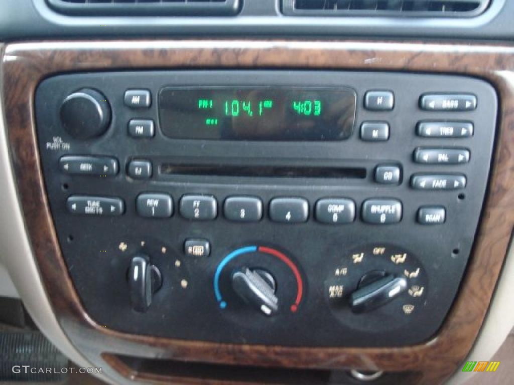 2001 Mercury Sable LS Sedan Controls Photo #42306204