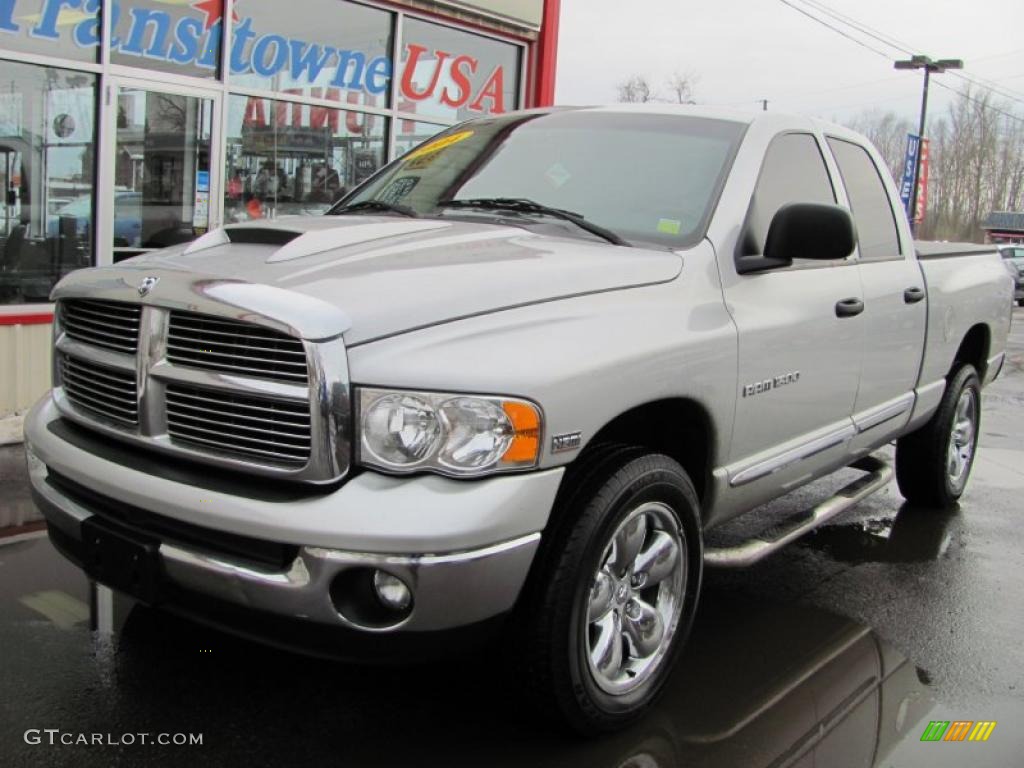 2004 Ram 1500 Laramie Quad Cab 4x4 - Bright Silver Metallic / Dark Slate Gray photo #1