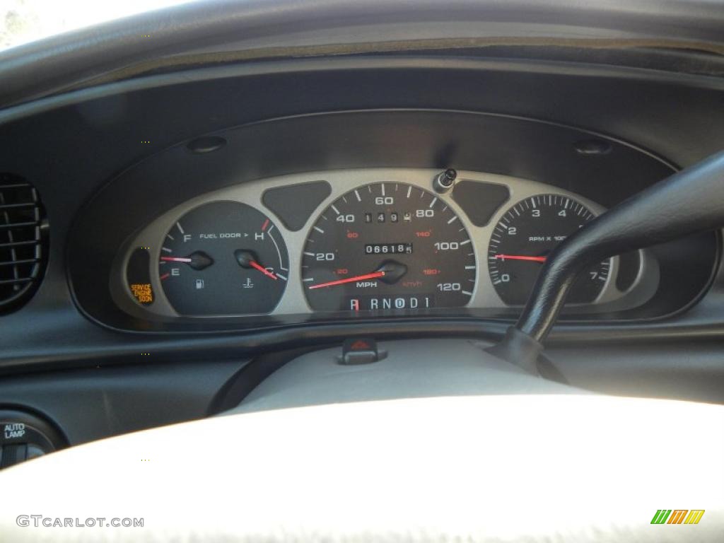 1999 Ford Taurus SE Wagon Gauges Photo #42307412