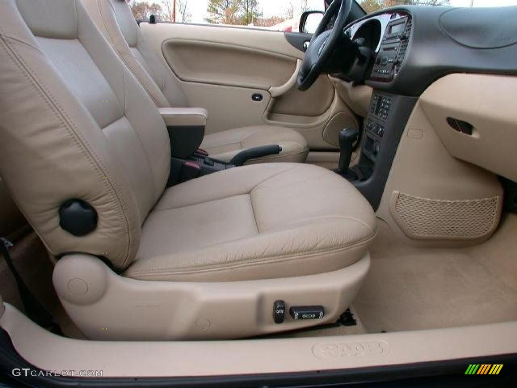 Sand Beige Interior 2002 Saab 9-3 SE Convertible Photo #42308760