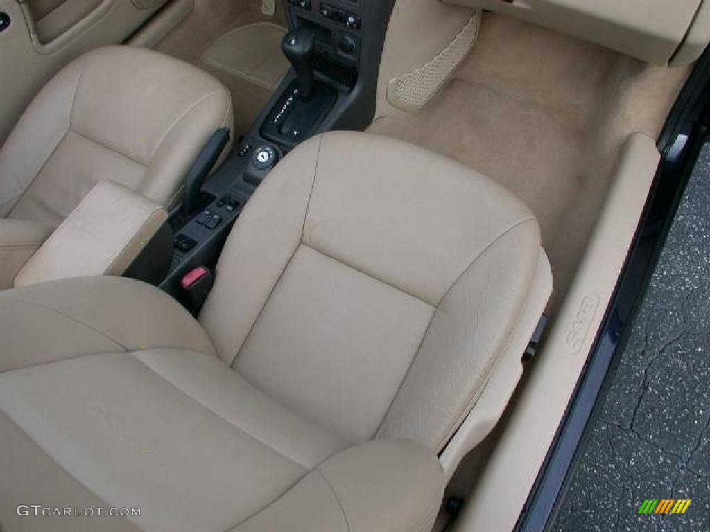 Sand Beige Interior 2002 Saab 9-3 SE Convertible Photo #42308776