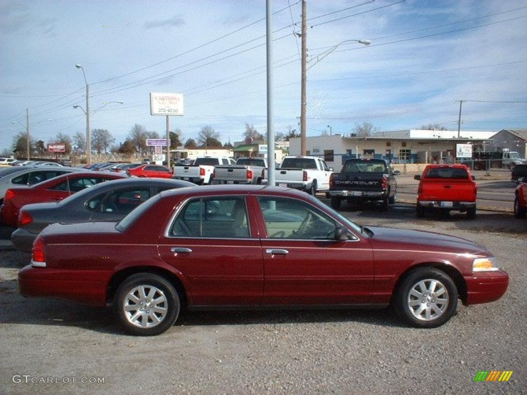 Dark Toreador Red Metallic 2006 Ford Crown Victoria LX Exterior Photo #42309992
