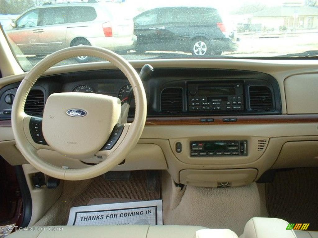 2006 Ford Crown Victoria LX Light Camel Dashboard Photo #42310064