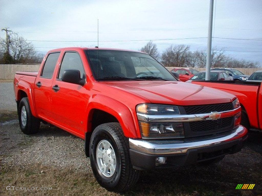 2006 Colorado Z71 Crew Cab 4x4 - Victory Red / Very Dark Pewter photo #1