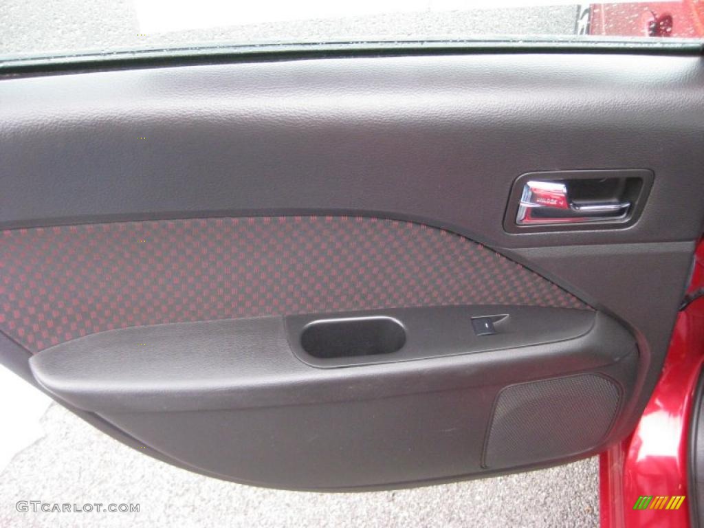 2007 Ford Fusion SE Charcoal Black Door Panel Photo #42314939