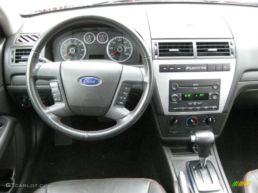 2007 Ford Fusion SE Charcoal Black Dashboard Photo #42315051