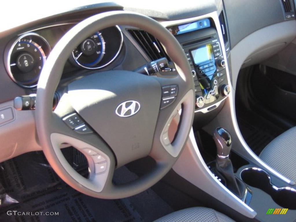 2011 Sonata GLS - Midnight Black / Gray photo #4