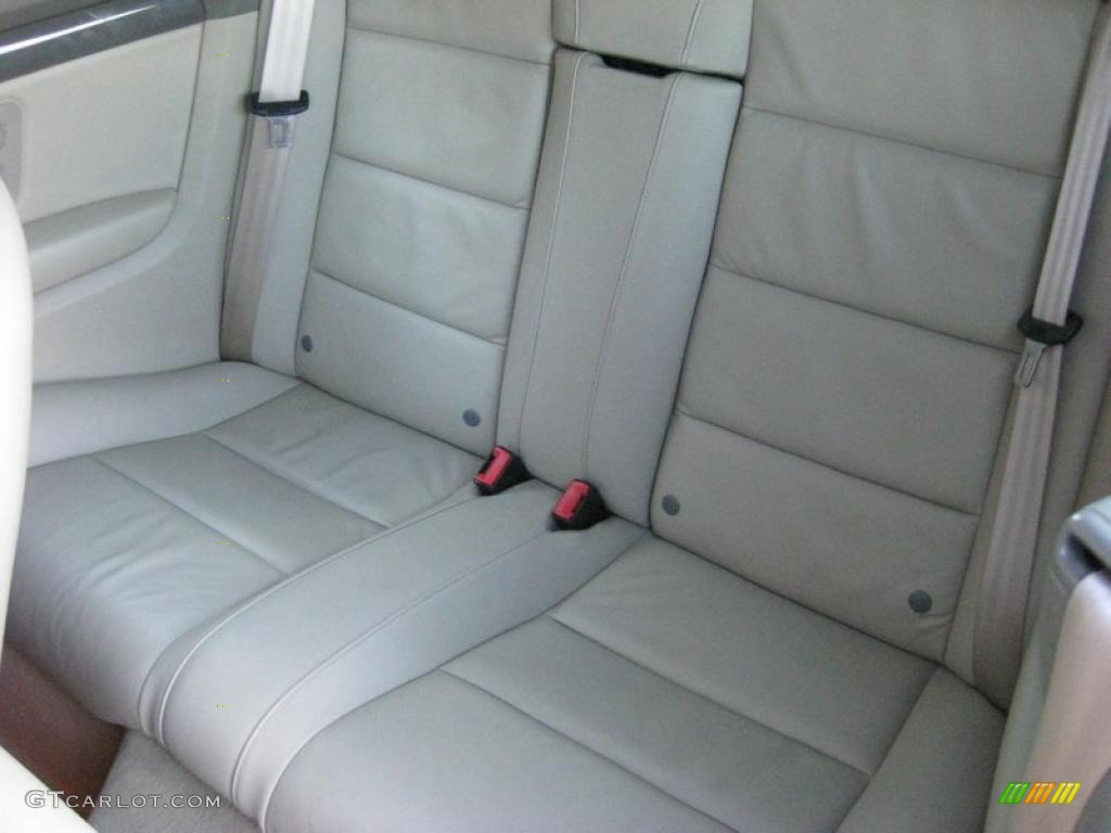 Beige Interior 2005 Audi A4 1.8T Cabriolet Photo #42317655