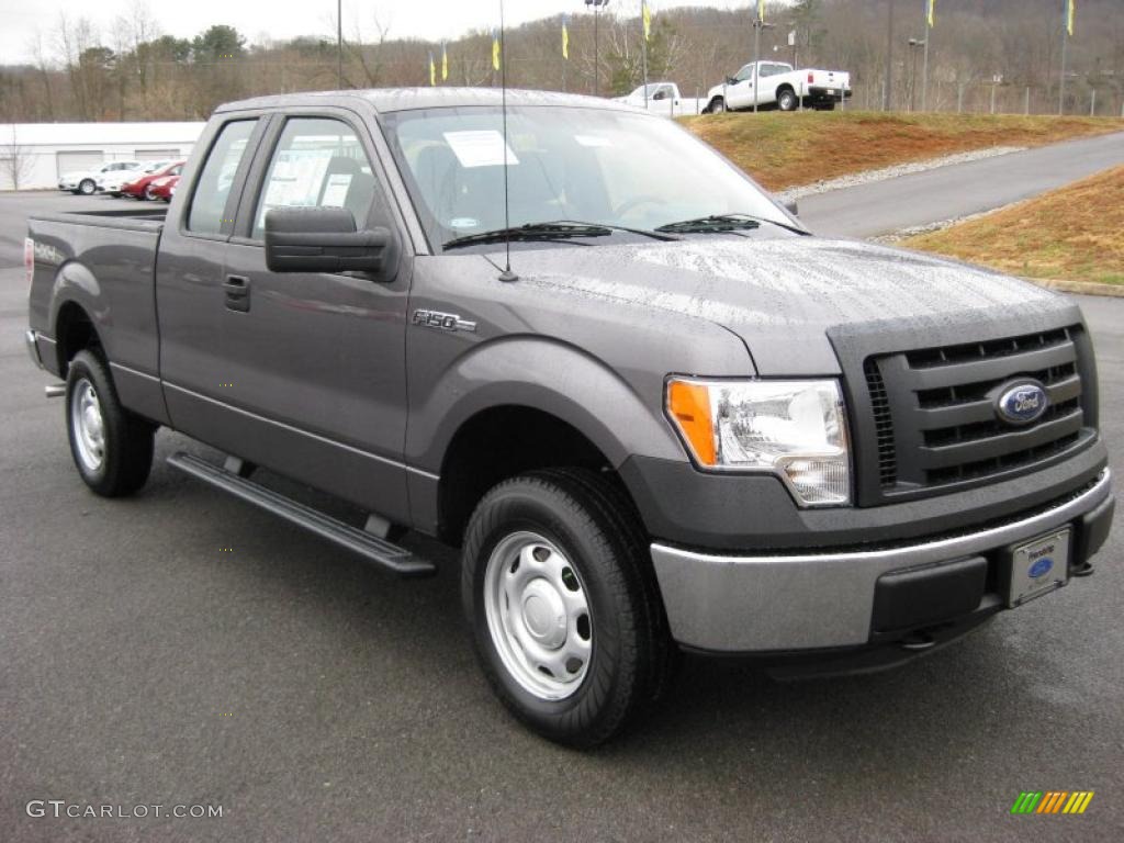 2011 F150 XL SuperCab 4x4 - Sterling Grey Metallic / Steel Gray photo #4