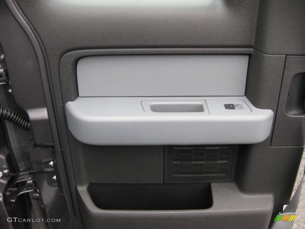 2011 Ford F150 XL SuperCab 4x4 Steel Gray Door Panel Photo #42318059